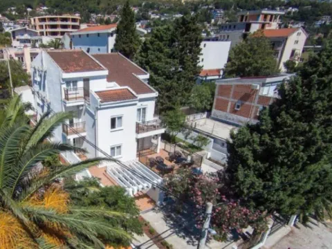 Sale, house, 376m², Sutomore, Bar