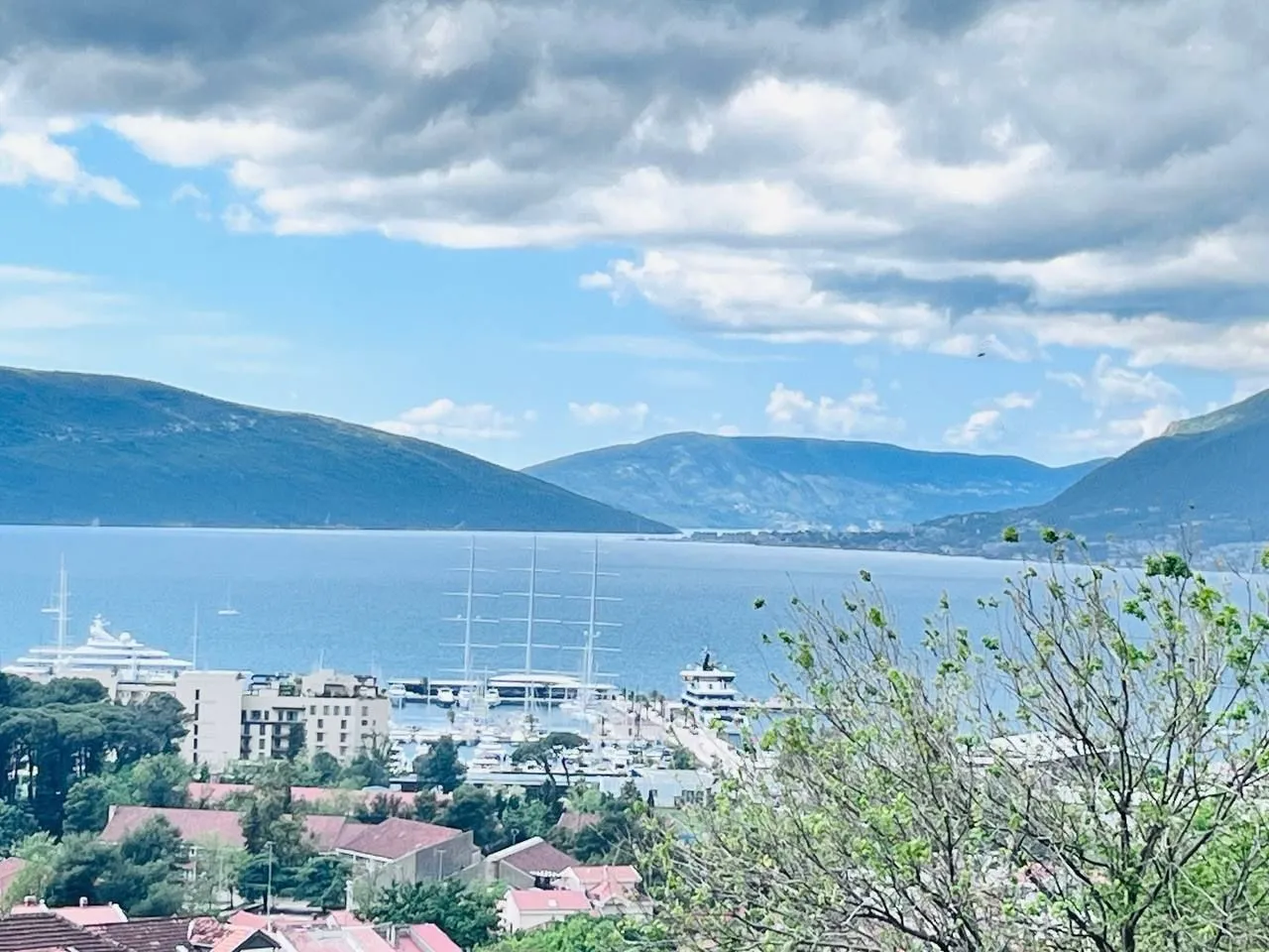 Sale, two bedroom apartment, 55m², Mažina, Tivat