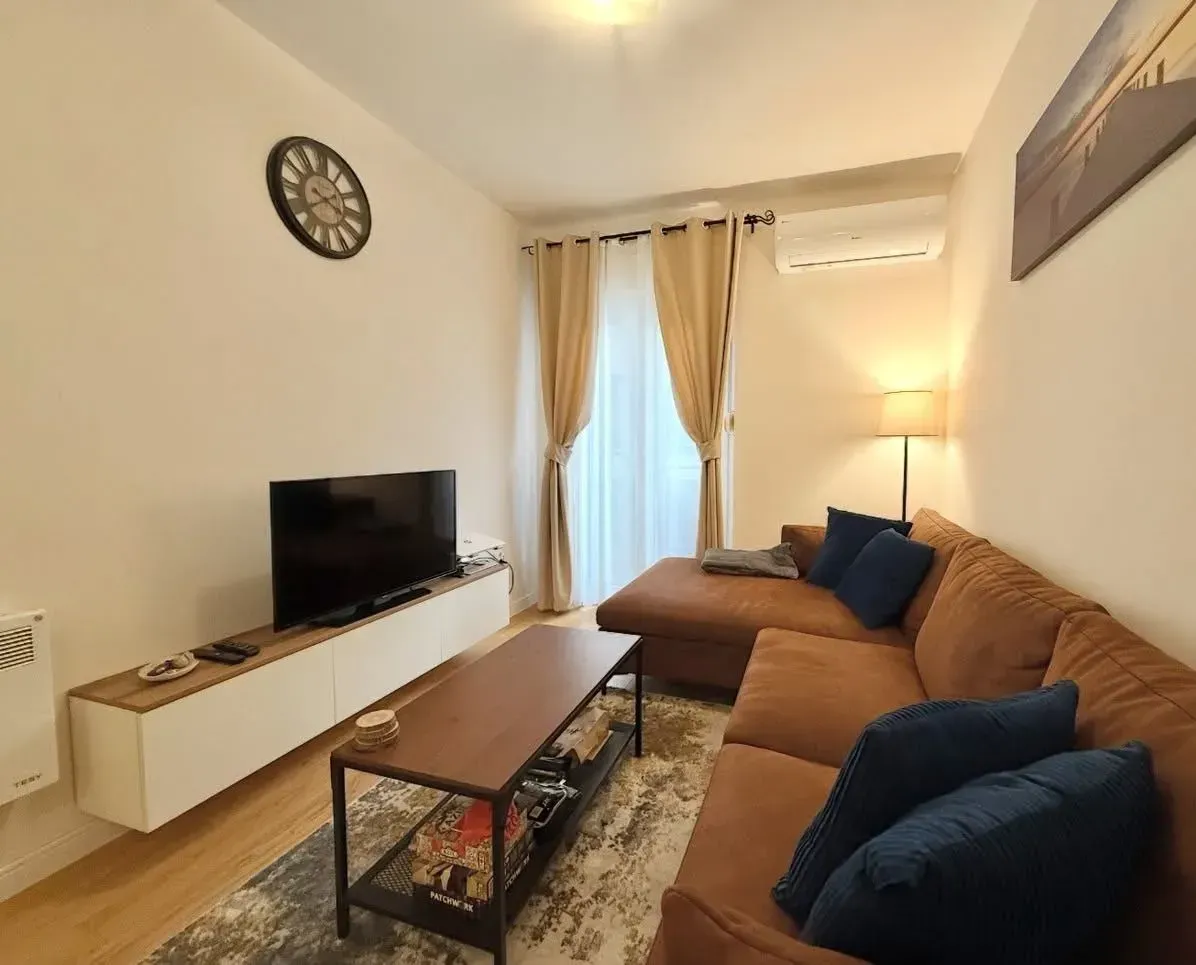 Rent, one bedroom apartment, 40m², Central Point, Podgorica
