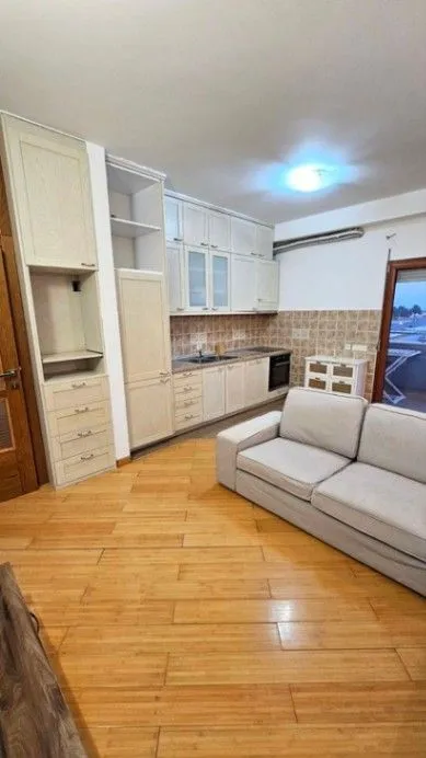 Izdavanje, dvosoban stan, 64m², Stari Aerodrom, Podgorica