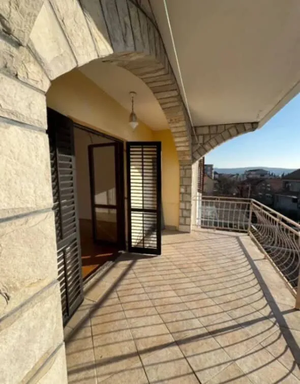 Prodaja, stan, 75m², Tivat, Crna Gora