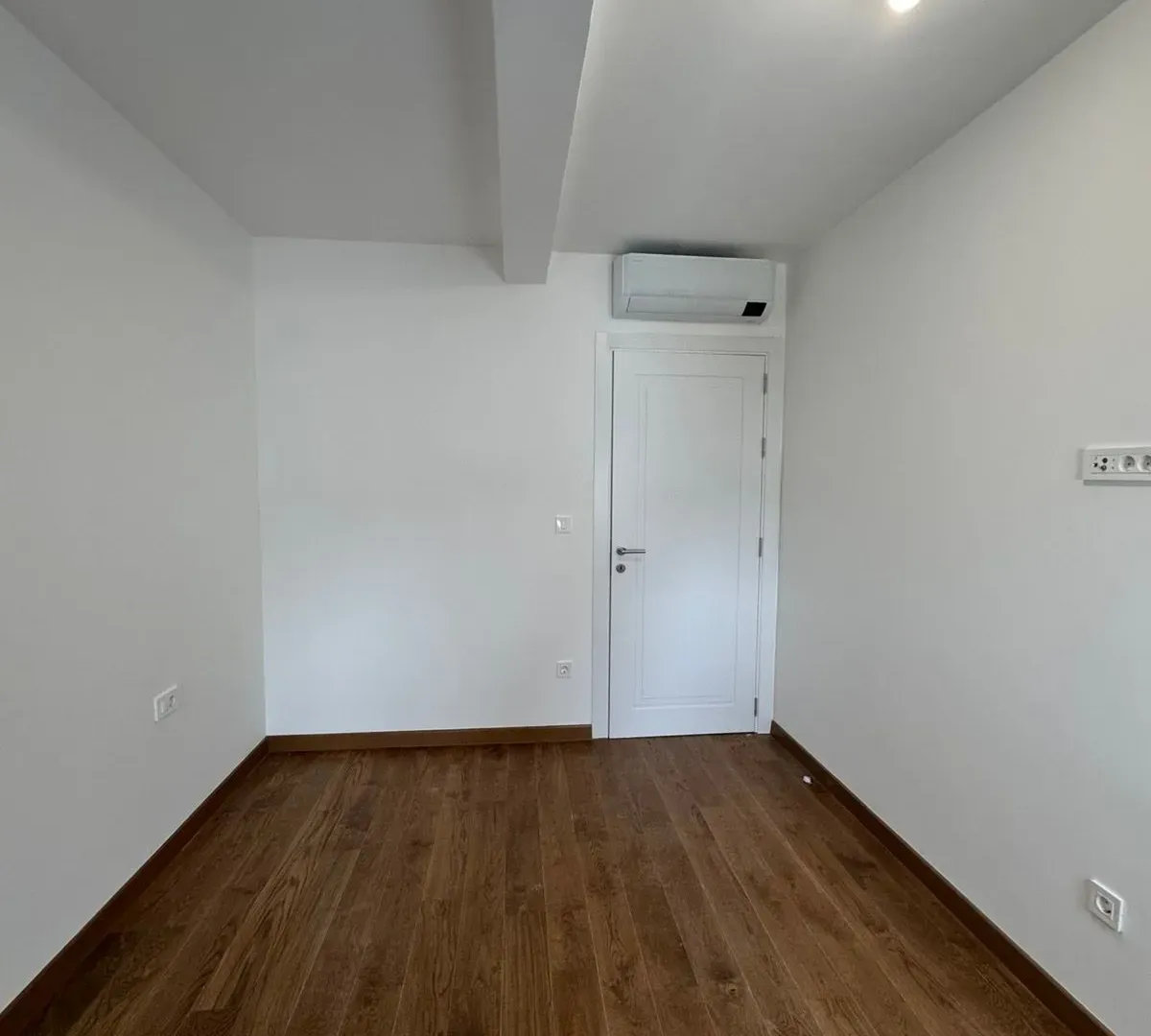 Izdavanje, stan, 64m², Tološka šuma, Podgorica
