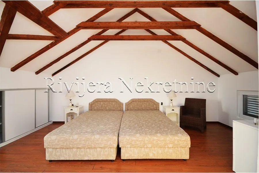 Prodaja, kuća, 191m², Budva, Crna Gora
