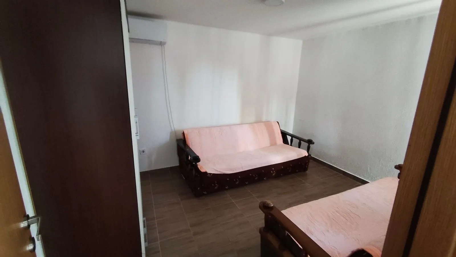 Rent, house, 80m², Momišići, Podgorica