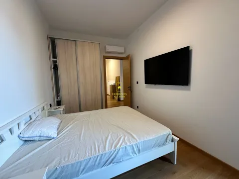 Izdavanje, dvosoban stan, 83m², Kod Capital Plaze, Podgorica - image 5