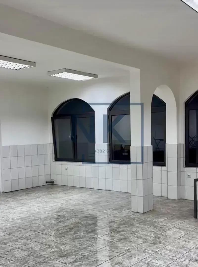 Rent, office space, 100m², Golubovci, Podgorica