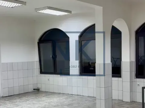 Izdavanje, poslovni prostor, 100m², Golubovci, Podgorica - image 2