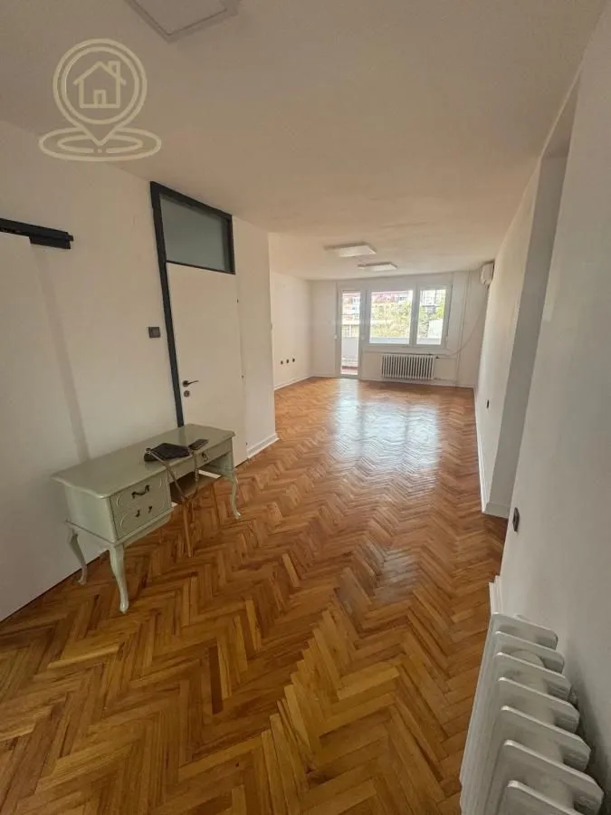 Rent, three bedroom apartment, 95m², Medijana, Niš