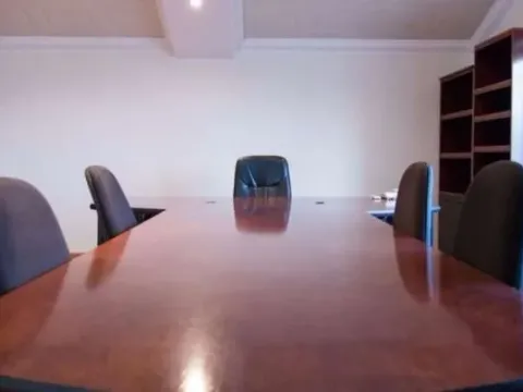 Izdavanje, poslovni prostor, 260m², Ledine, Beograd - image 2