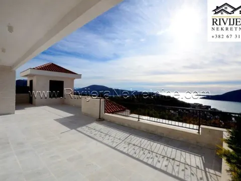 Prodaja, trosoban stan, 213m², Topla, Herceg Novi - image 1