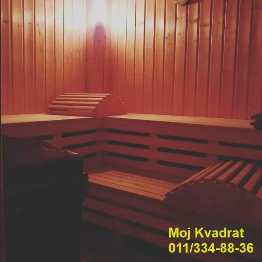 Izdavanje, ugostiteljski objekat, 718m², Gornji Milanovac, Srbija