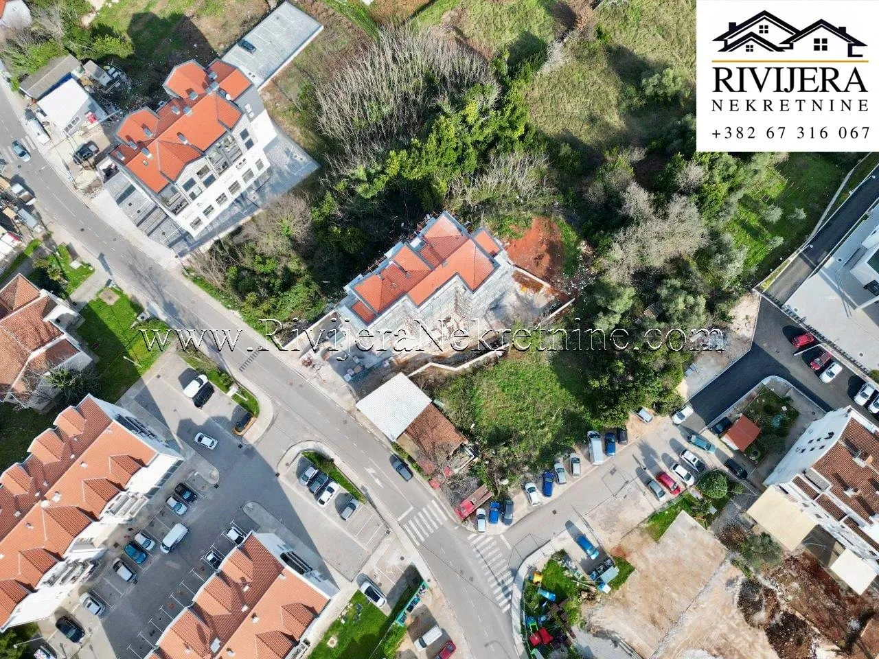 Prodaja, trosoban stan, 89m², Radovići, Tivat