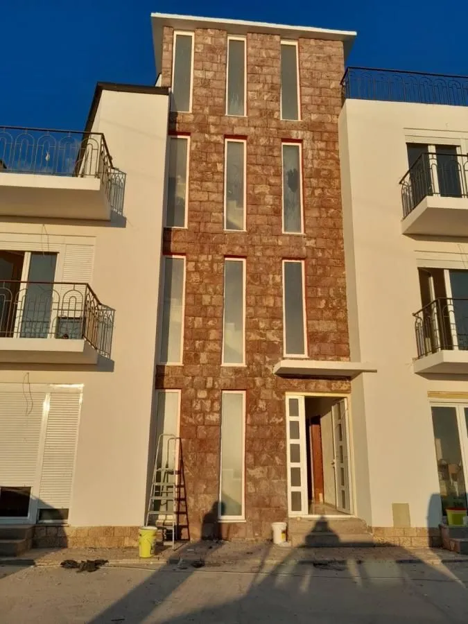 Prodaja, kuća, 360m², Sutomore, Bar