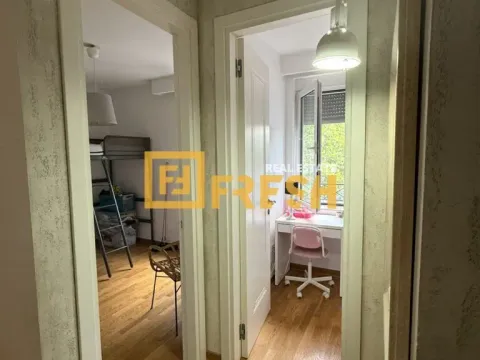 Prodaja, trosoban stan, 68m², Centar, Podgorica - image 5