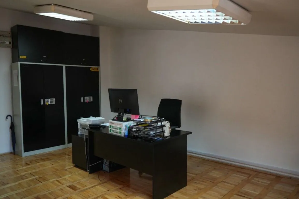 Rent, office space, 160m², Centar, Podgorica