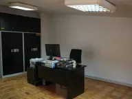 Izdavanje, poslovni prostor, 160m², Centar, Podgorica - image 8