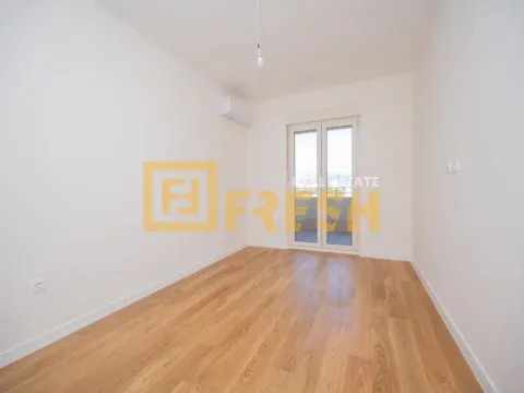Izdavanje, dvosoban stan, 72m², City Kvart, Podgorica - image 6