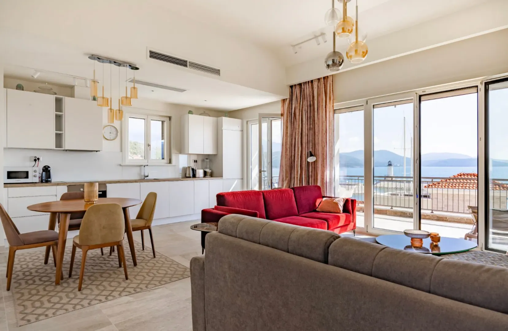 Rent, two bedroom apartment, 115m², Luštica Bay, Tivat