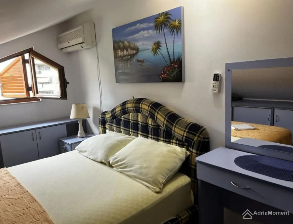 Prodaja, dvosoban stan, 64m², Centar, Budva