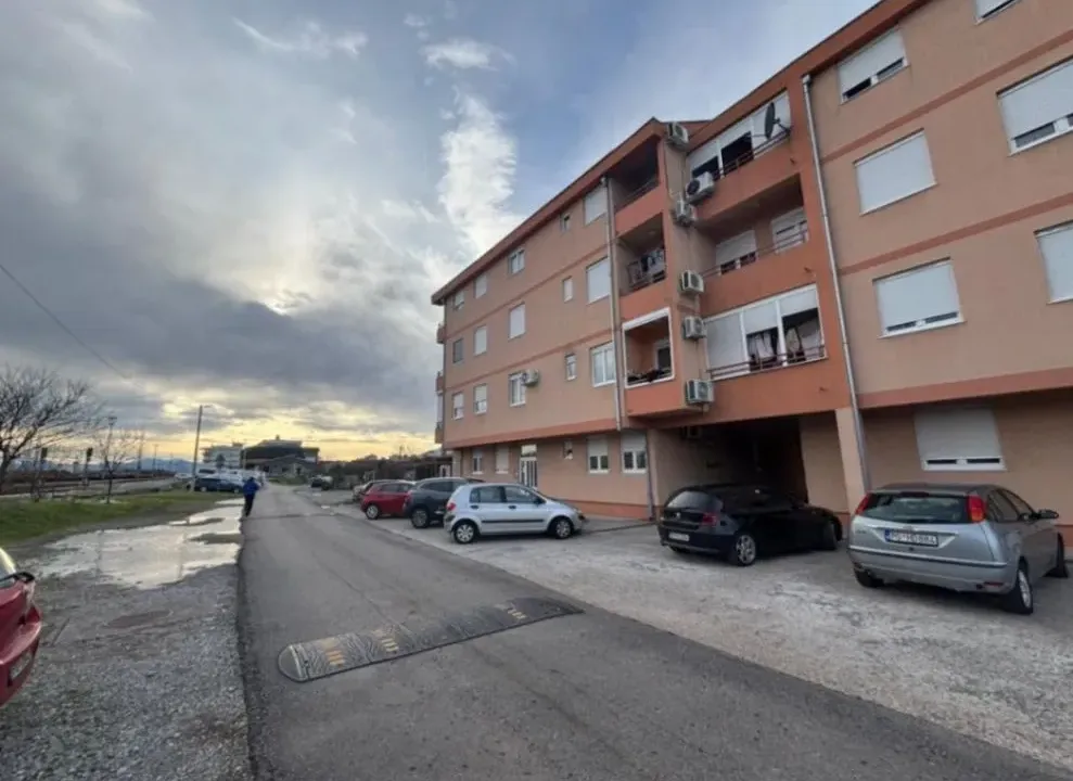 Prodaja, dvosoban stan, 67m², Drac, Podgorica