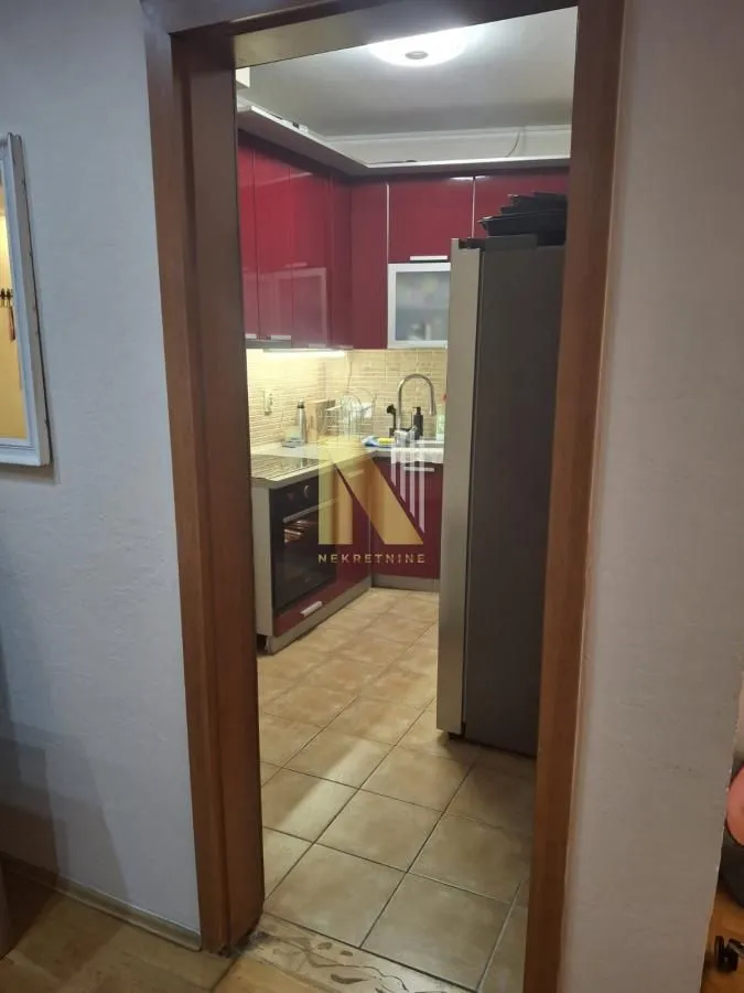 Prodaja, trosoban stan, 93m², Centar, Subotica