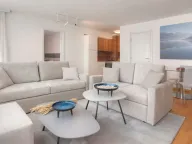 Prodaja, dvosoban stan, 75m², Centar, Budva - image 1