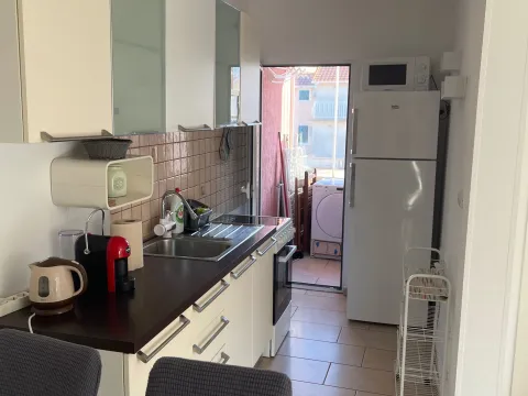 Sale, two bedroom apartment, 55m², Donja Lastva, Tivat - image 5