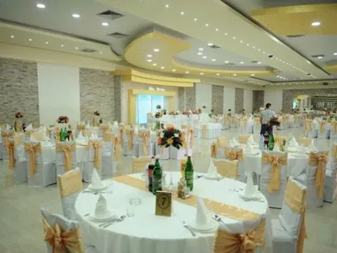 Prodaja, poslovni prostor, 1000m², Zrenjanin, Srbija - image 3