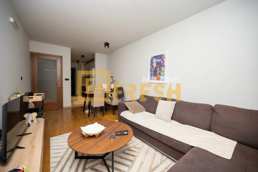 Izdavanje, jednosoban stan, 50m², Tološi, Podgorica