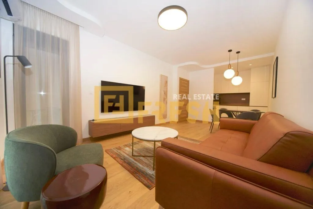 Izdavanje, jednosoban stan, 46m², City Kvart, Podgorica