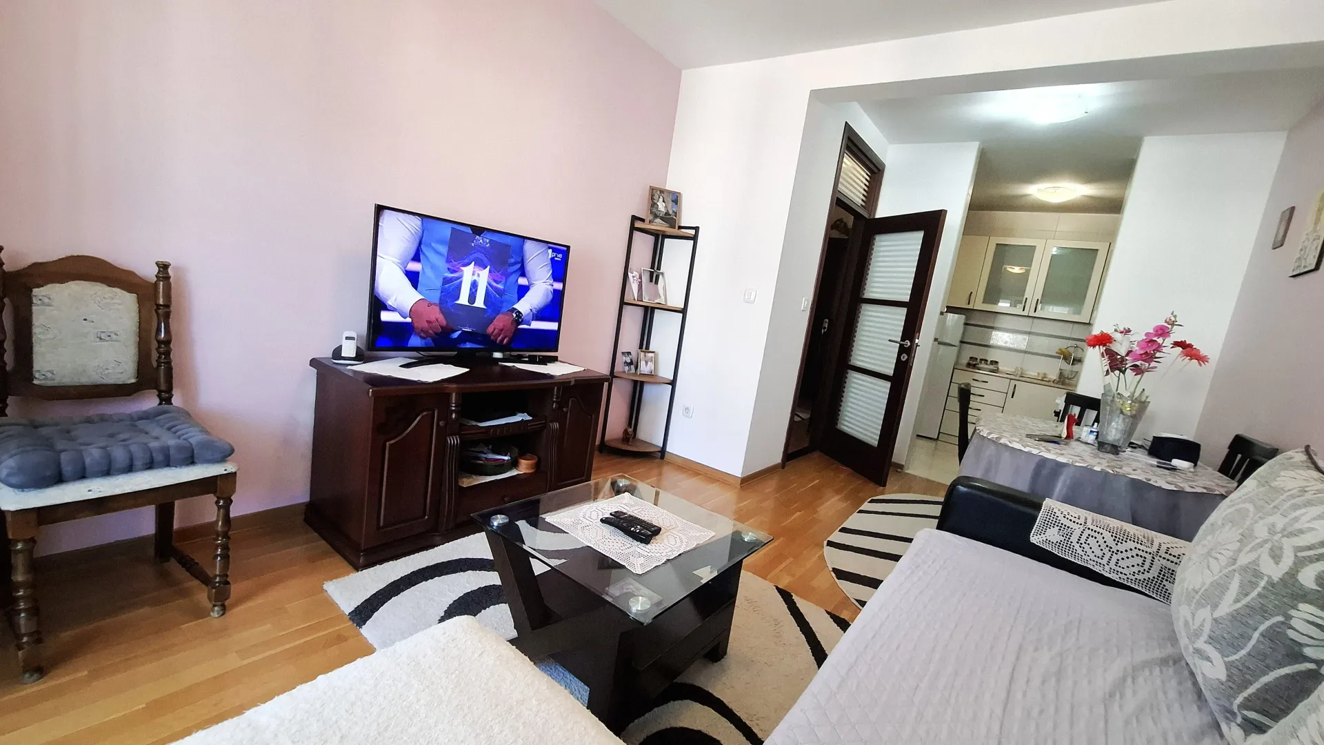 Prodaja, jednosoban stan, 47m², Centar, Bar