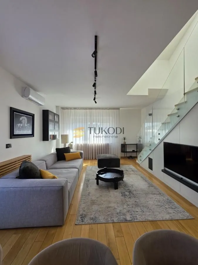 Prodaja, četvorosoban stan, 93m², Lekino Brdo, Voždovac Sve Podlokacije