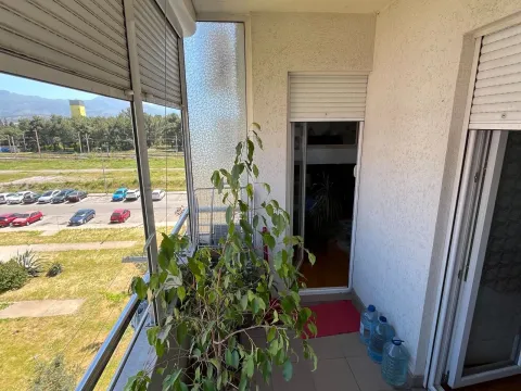 Prodaja, jednosoban stan, 51m², Tuški Put, Podgorica - image 17