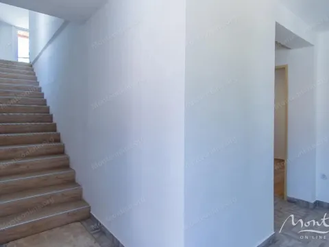Sale, house, 122m², Podi, Herceg Novi - image 17