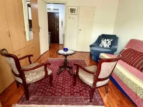 Rent, studio apartment, 21m², Savski Venac, Beograd - image 3