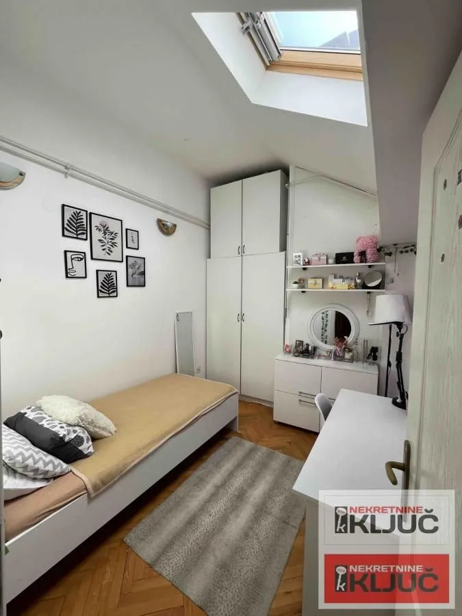 Prodaja, četvorosoban stan, 91m², Centar, Novi Sad