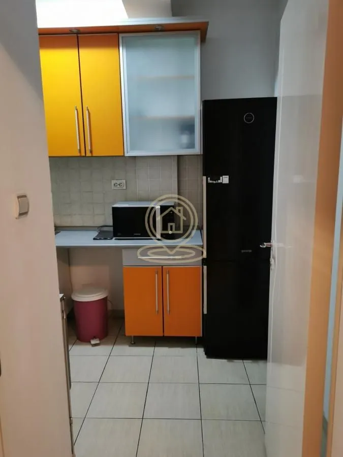 Izdavanje, stan, 60m², Centar, Novi Sad
