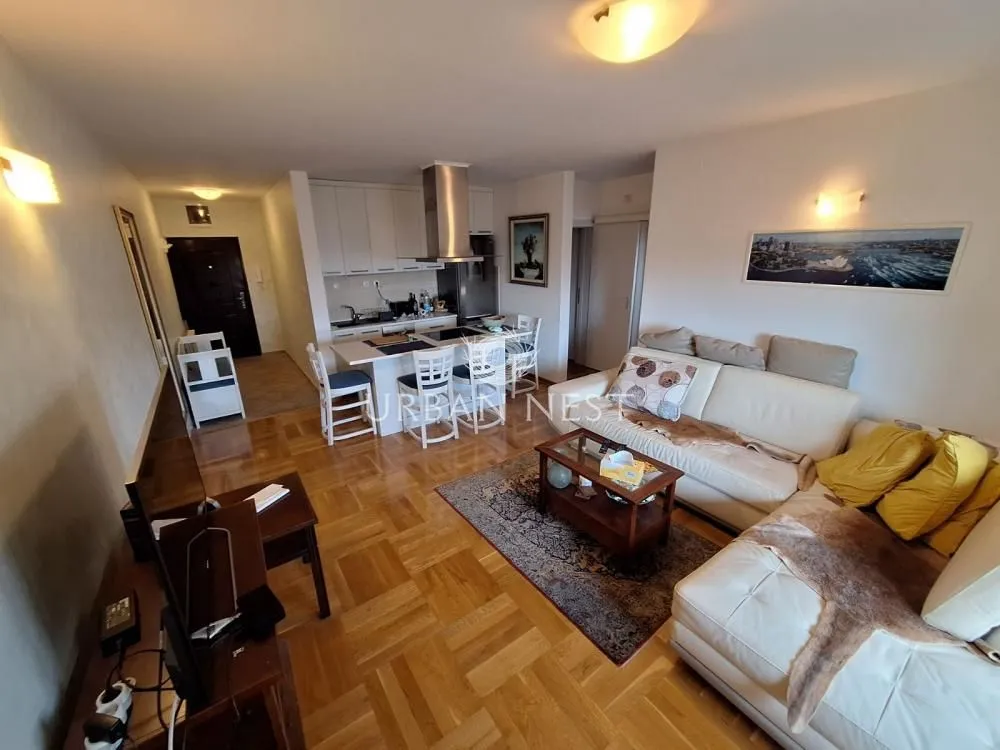 Prodaja, dvosoban stan, 55m², Voždovac Sve Podlokacije, Beograd