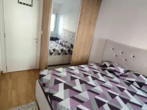 Izdavanje, dvosoban stan, 64m², City Kej, Podgorica - image 8