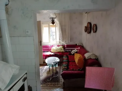 Sale, house, 62m², Kneževac, Beograd - image 12