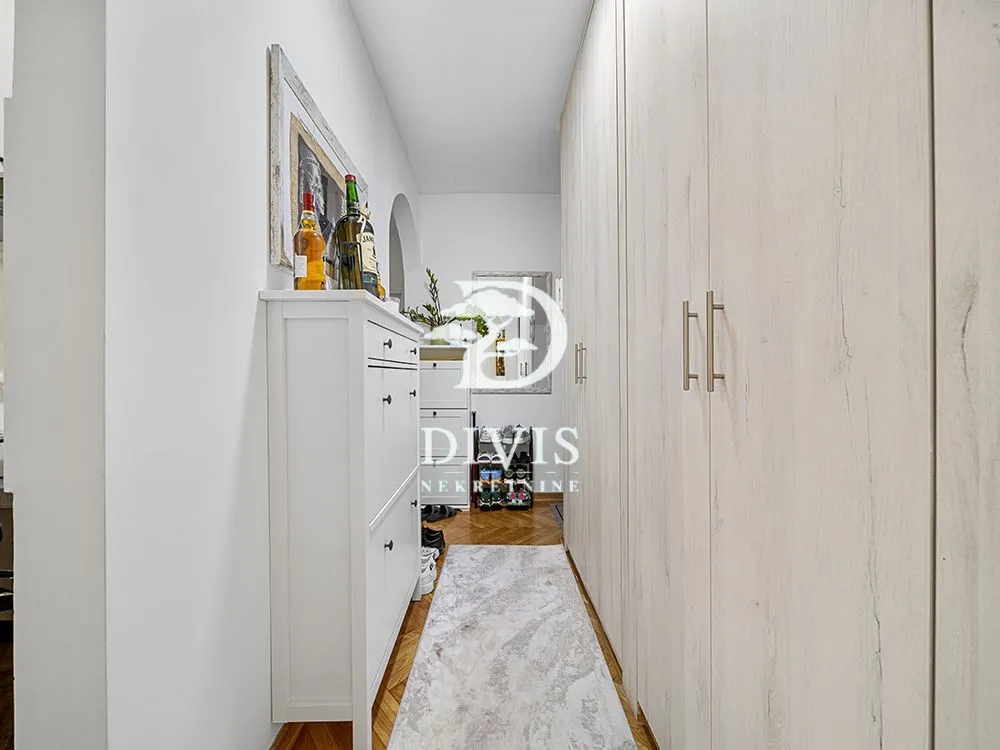 Sale, three bedroom apartment, 68m², Medaković 2, Medaković Sve Podlokacije