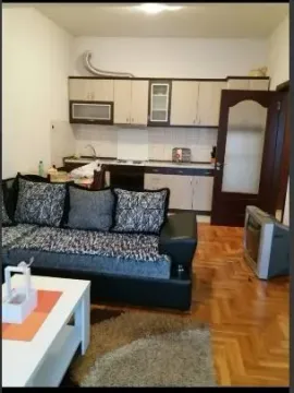 Rent, two bedroom apartment, 45m², 1 maj, Podgorica - image 2