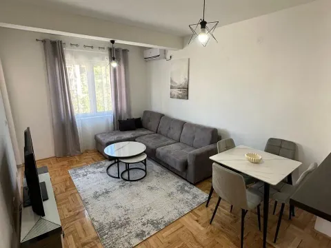 Rent, one bedroom apartment, 40m², Ljubović, Podgorica - image 4
