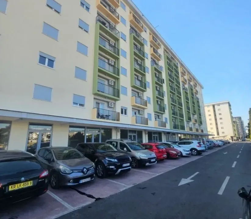 Izdavanje, jednosoban stan, 40m², Zabjelo, Podgorica