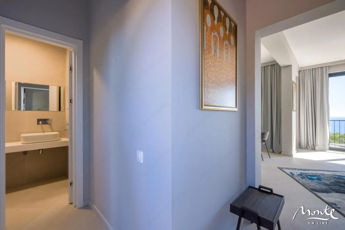 Sale, house, 220m², Reževići, Budva