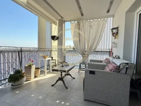 Prodaja, kuća, 273m², Petrovaradin, Novi Sad - image 8