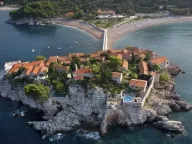 Prodaja, jednosoban stan, 63m², Sveti Stefan, Budva - image 1