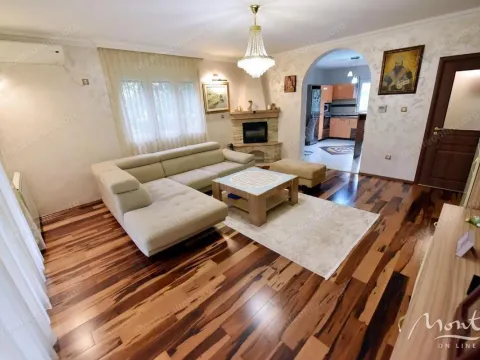 Sale, house, 175m², Podgorica, Crna Gora - image 7