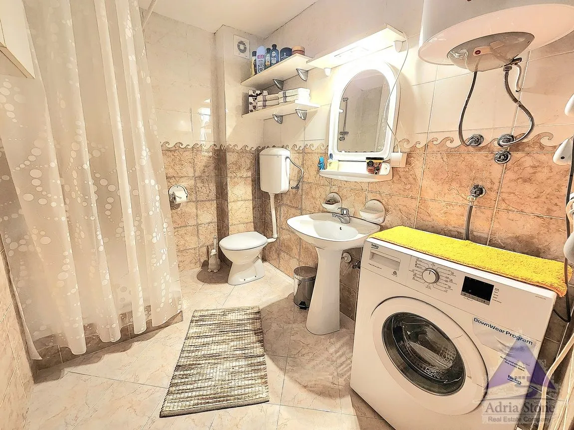 Prodaja, trosoban stan, 83m², Gospoština, Budva