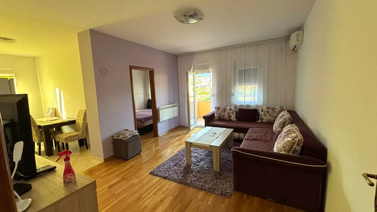 Rent, one bedroom apartment, 50m², Ilino, Bar